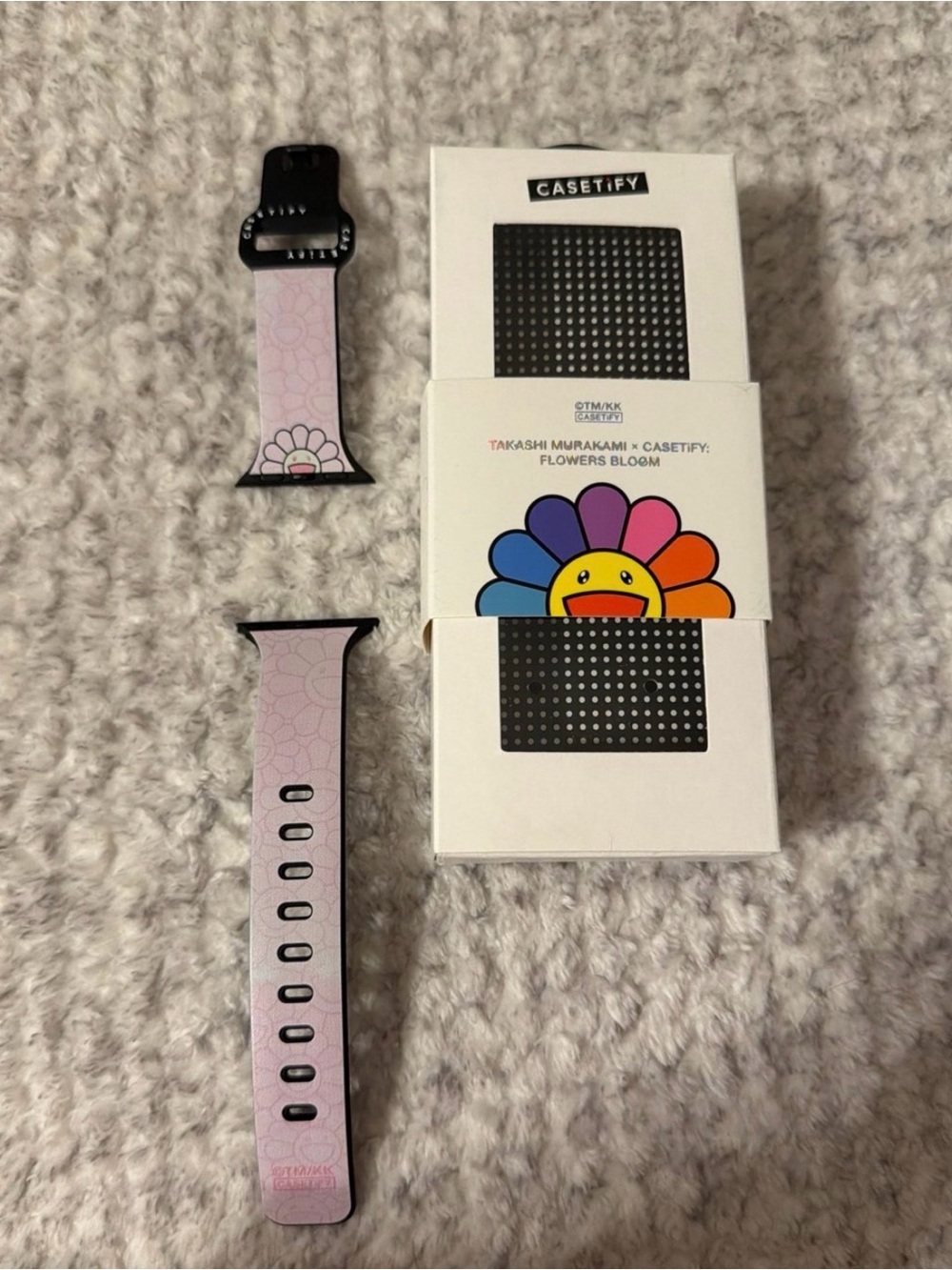 Takashi Murakami x Casetify Apple Watch Band - Picture 2 of 5
